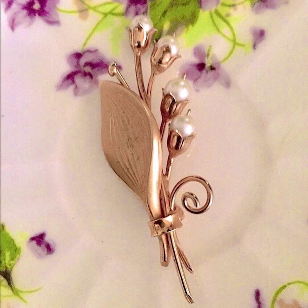 💐Vintage Brushed Gold & Flower Pearl Brooch💐